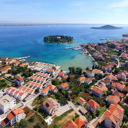 Dalmatia In Island Ugljan With Swimmingpool *